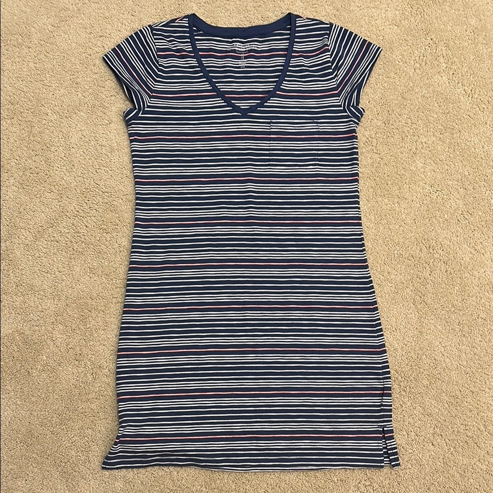 GAP Blue and White V-Neck easy tee dress